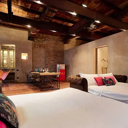 Apartment Domus Dea Luxury Bergamo