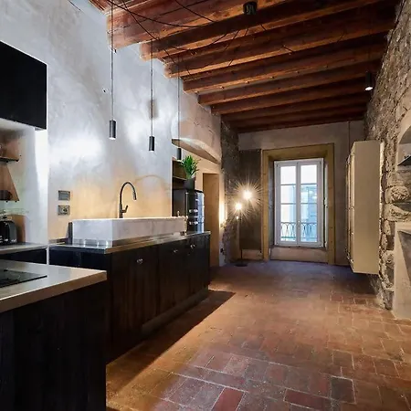 Domus Dea Luxury Apartamento *